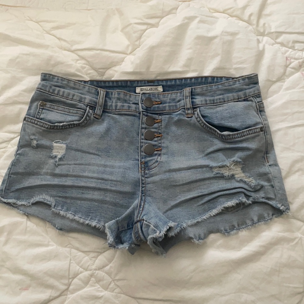 Billabong Shorts Size 28 Cheeky Style
